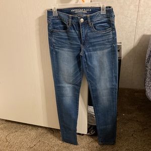 American Eagle Jeans Size 6 jeggings Super stretch